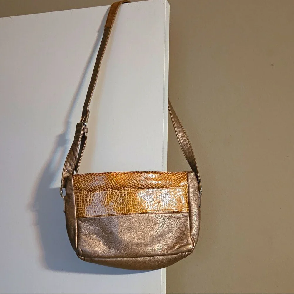 SAS Metallic Bronze Brown Animal Print Shoulder Bag Small Zip Lined Pockets